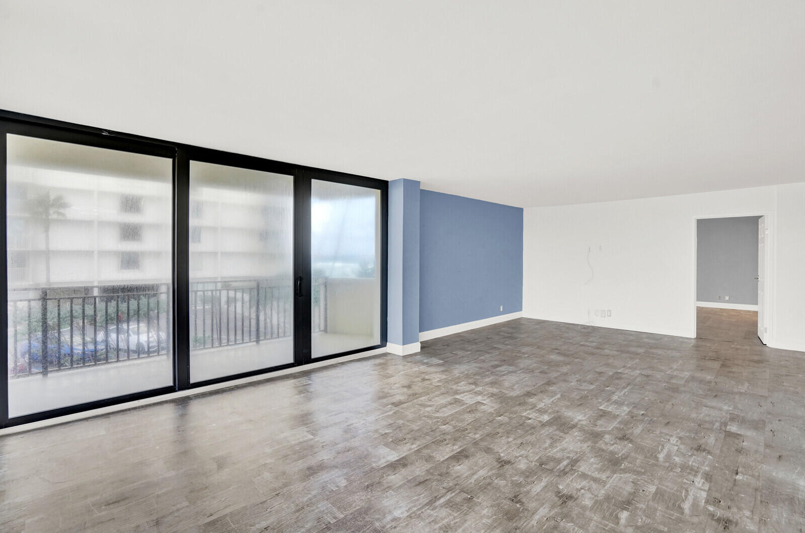 SEAGRAPE CONDO - Residential