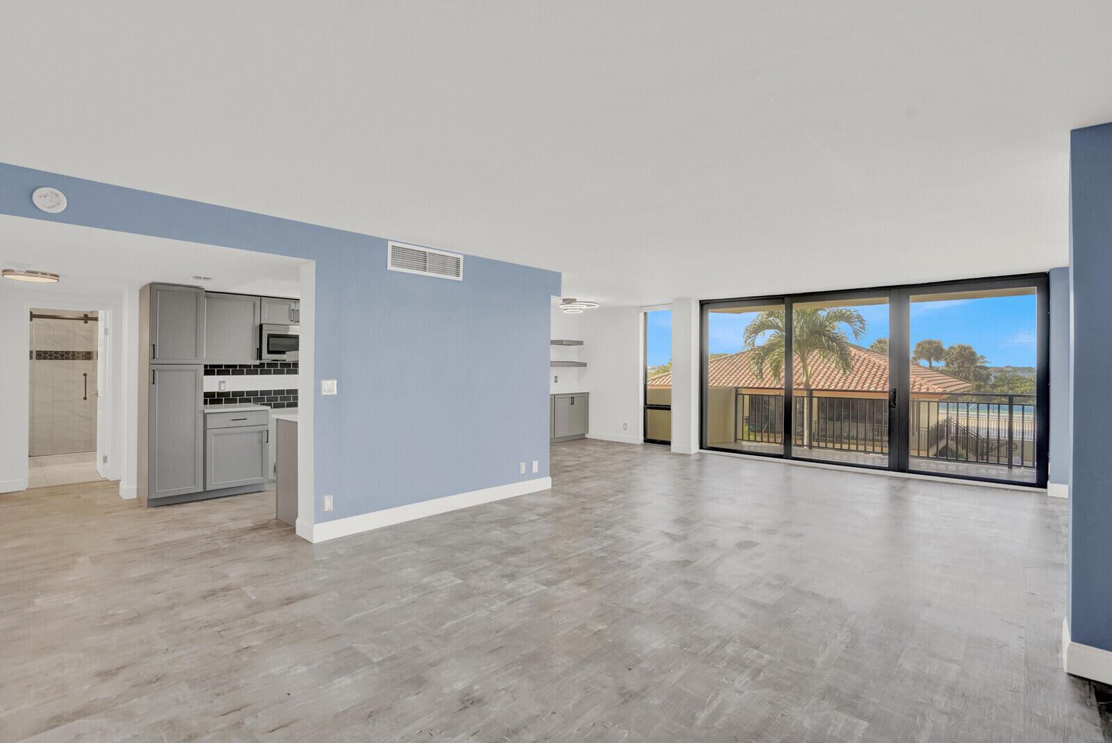 SEAGRAPE CONDO - Residential