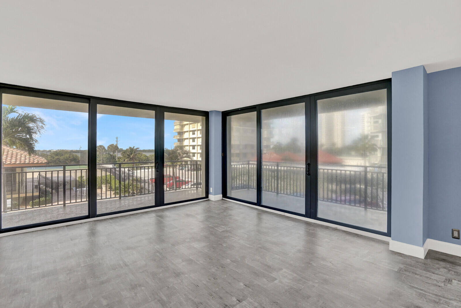 SEAGRAPE CONDO - Residential