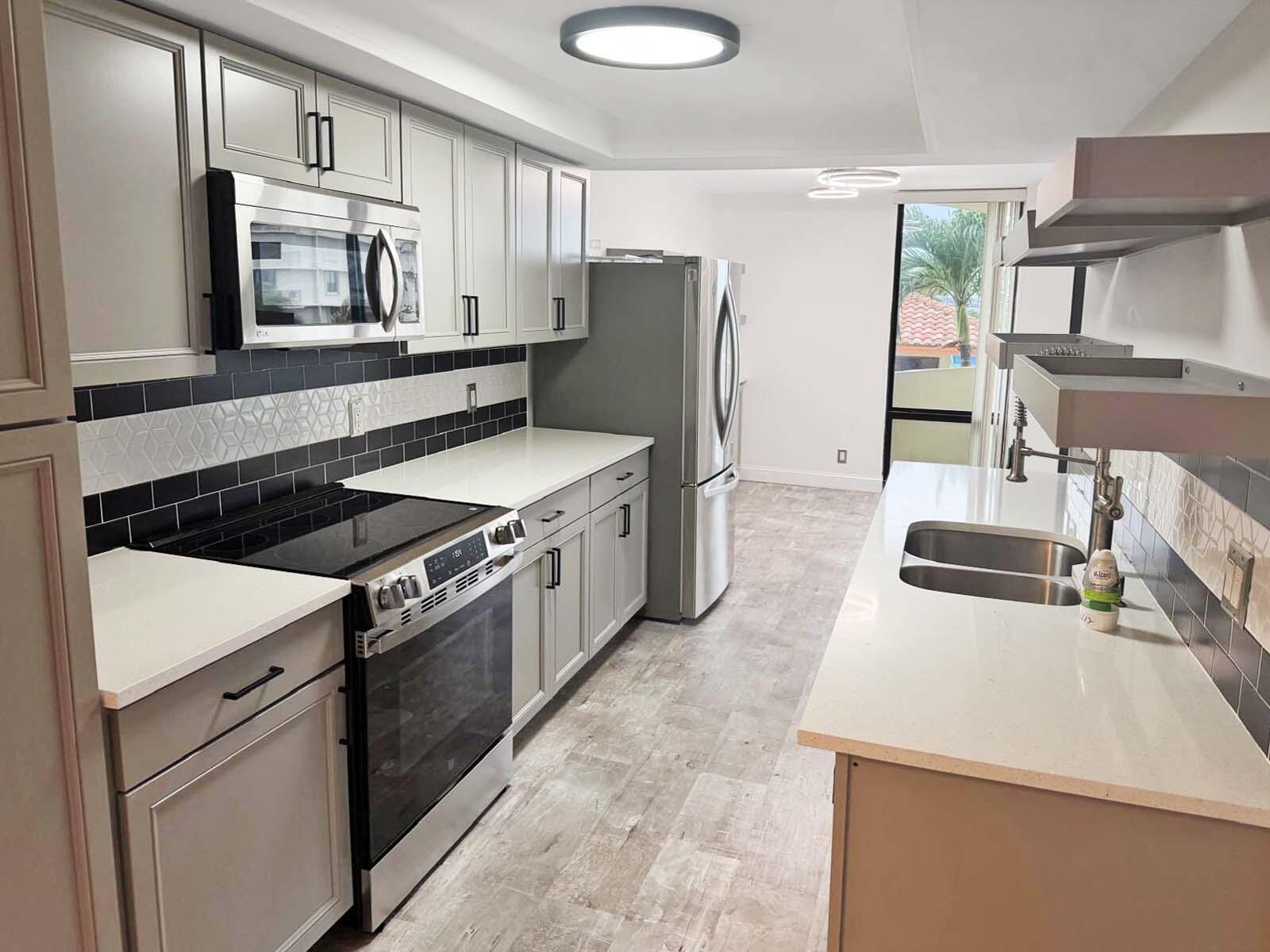 SEAGRAPE CONDO - Residential