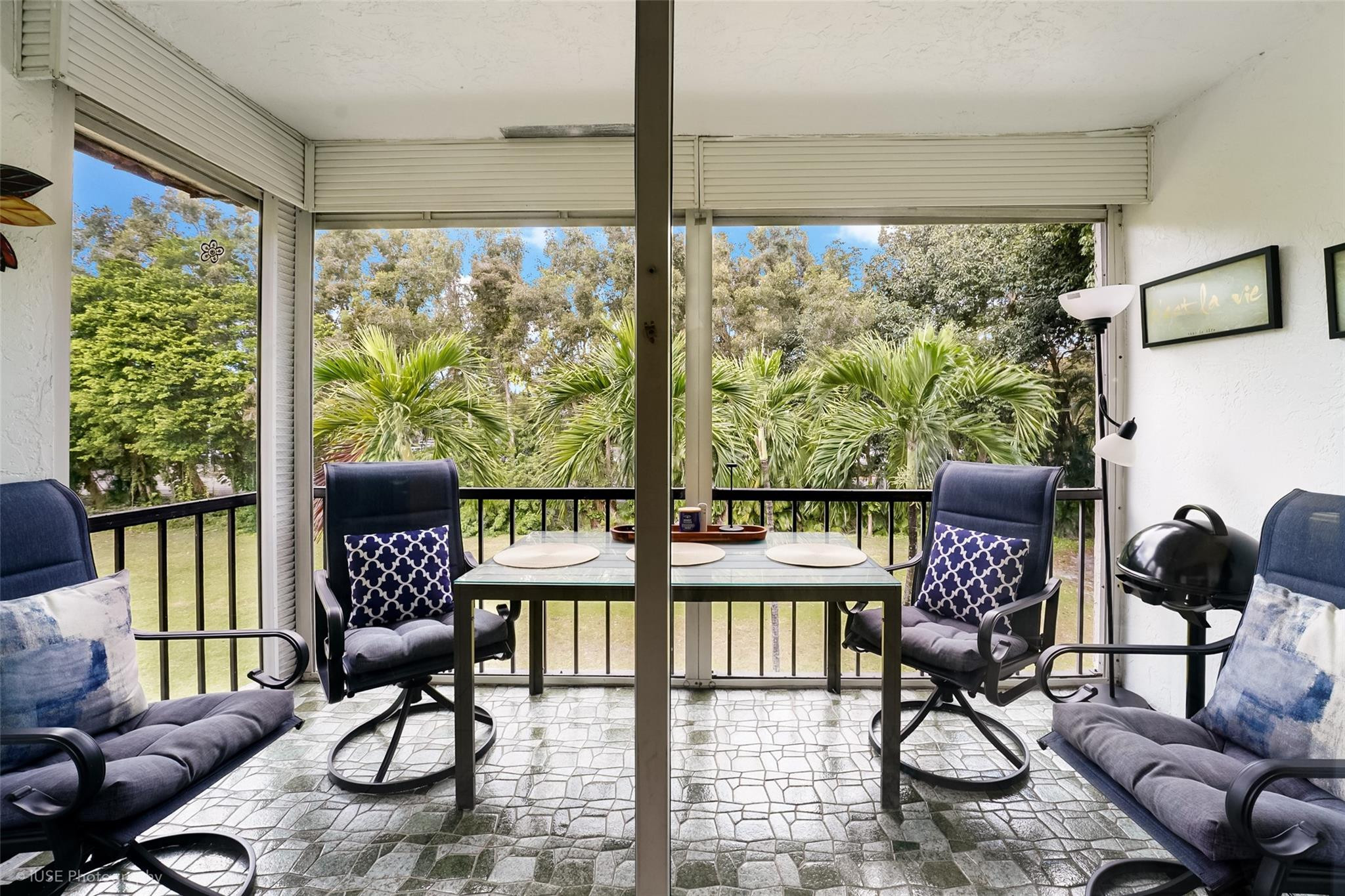 HOLLYBROOK GOLF AND TENNI - Residential