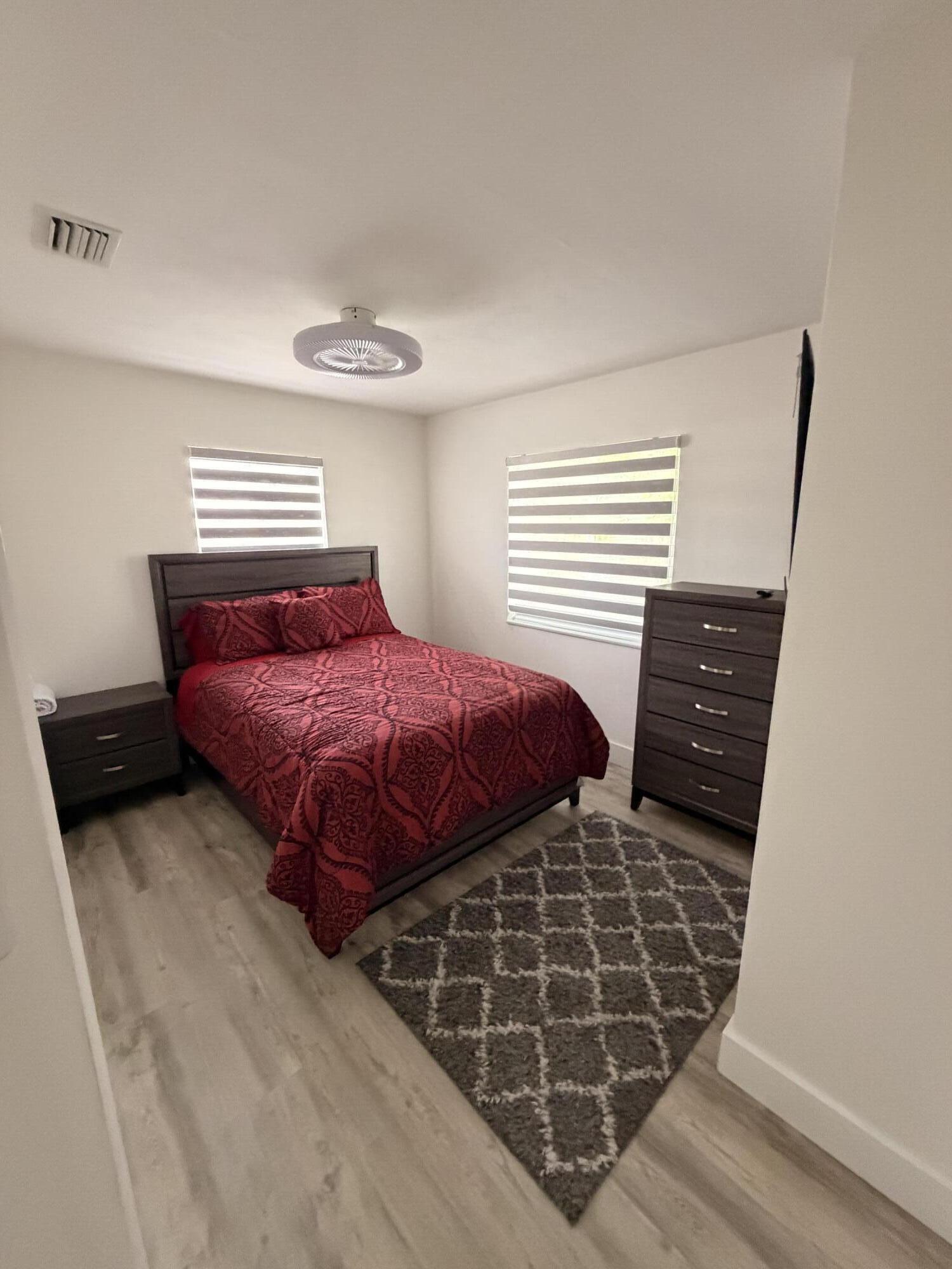 BROADVIEW COUNTRY CLUB - Residential
