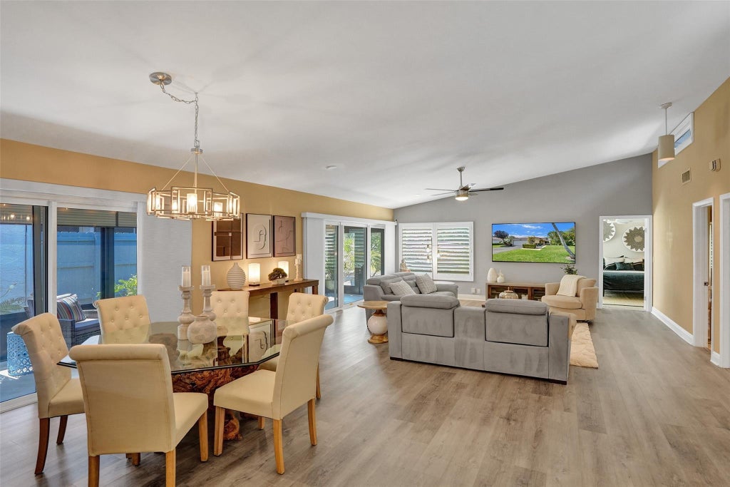 Photo of 5577 Ainsley Court, Boynton Beach, FL 33437 (MLS # B26069992)