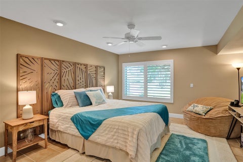 Tiny photo for 5577 Ainsley Court, Boynton Beach, FL 33437 (MLS # B26069992)