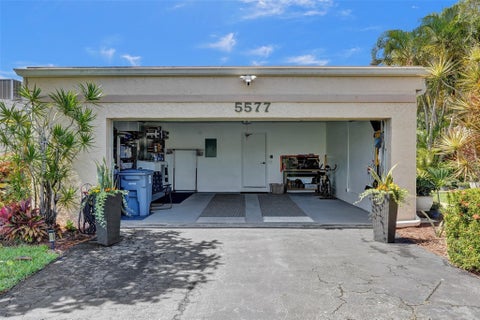 Tiny photo for 5577 Ainsley Court, Boynton Beach, FL 33437 (MLS # B26069992)
