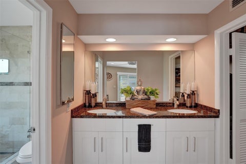Tiny photo for 5577 Ainsley Court, Boynton Beach, FL 33437 (MLS # B26069992)