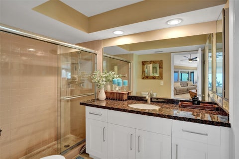 Tiny photo for 5577 Ainsley Court, Boynton Beach, FL 33437 (MLS # B26069992)