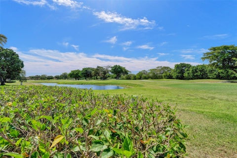 Tiny photo for 5577 Ainsley Court, Boynton Beach, FL 33437 (MLS # B26069992)