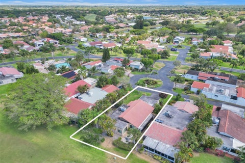 Tiny photo for 5577 Ainsley Court, Boynton Beach, FL 33437 (MLS # B26069992)