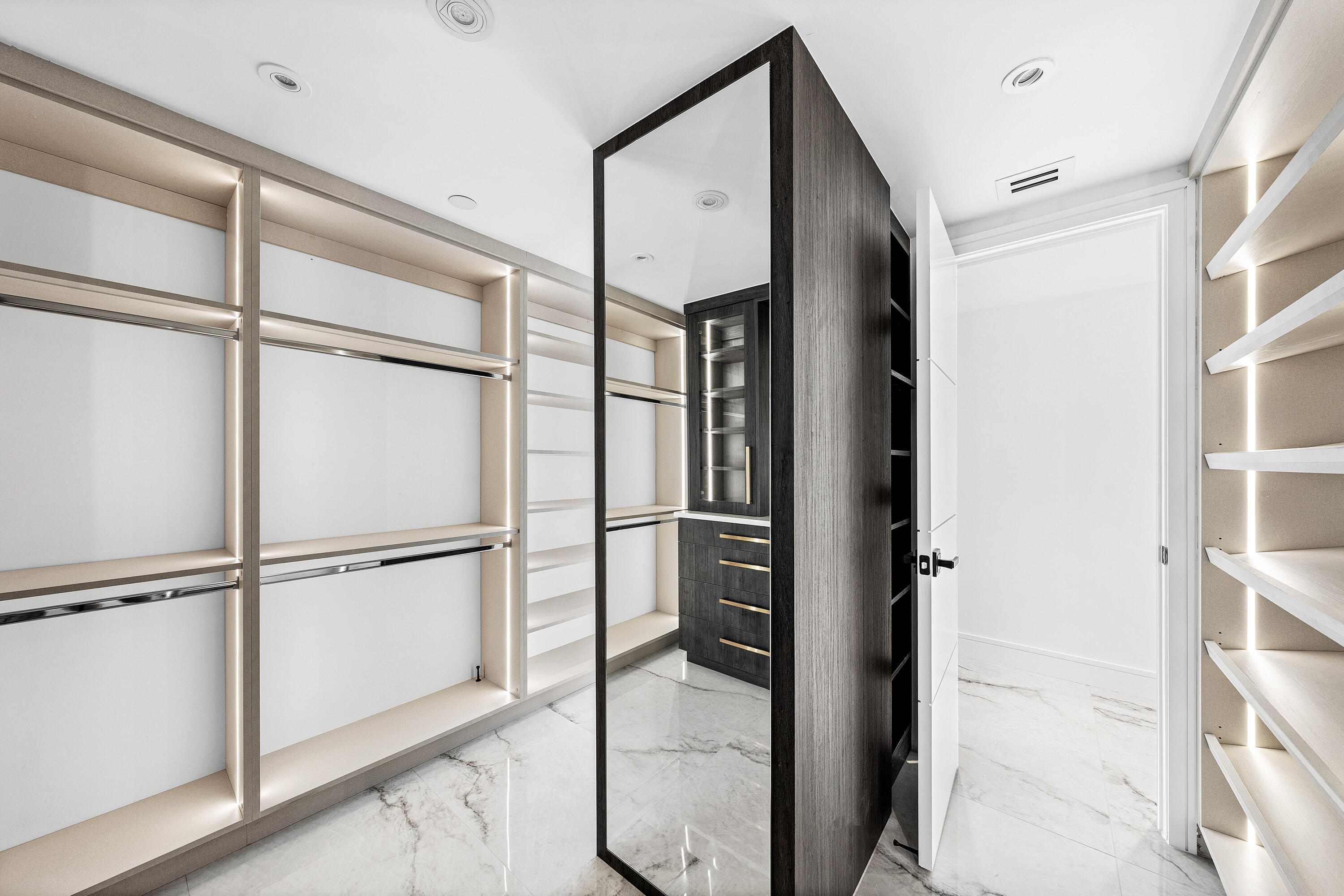 PLAZA OF THE PALM BEACHES CONDO - Residential