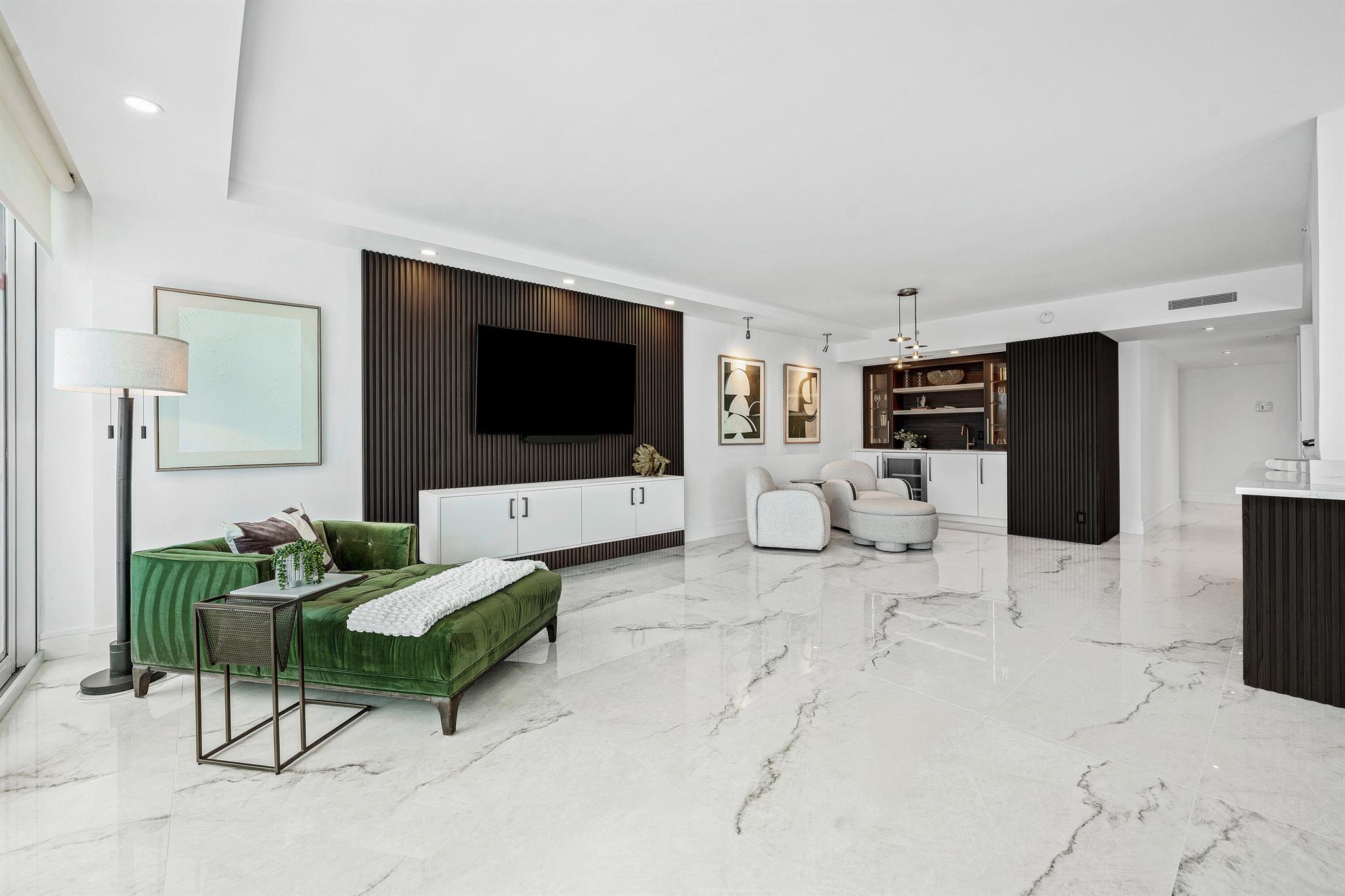 525 S Flagler Drive 15a