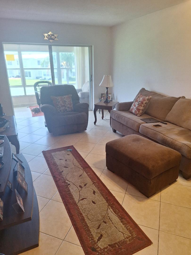 2650 W Golf Blvd 260