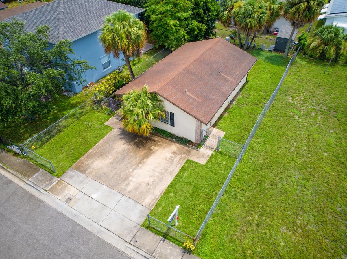 1525 W 17TH ST, RIVIERA BEACH, FL 33404 - Image 067ac27d6d908675b60a1e72de4d3e09/283805841
