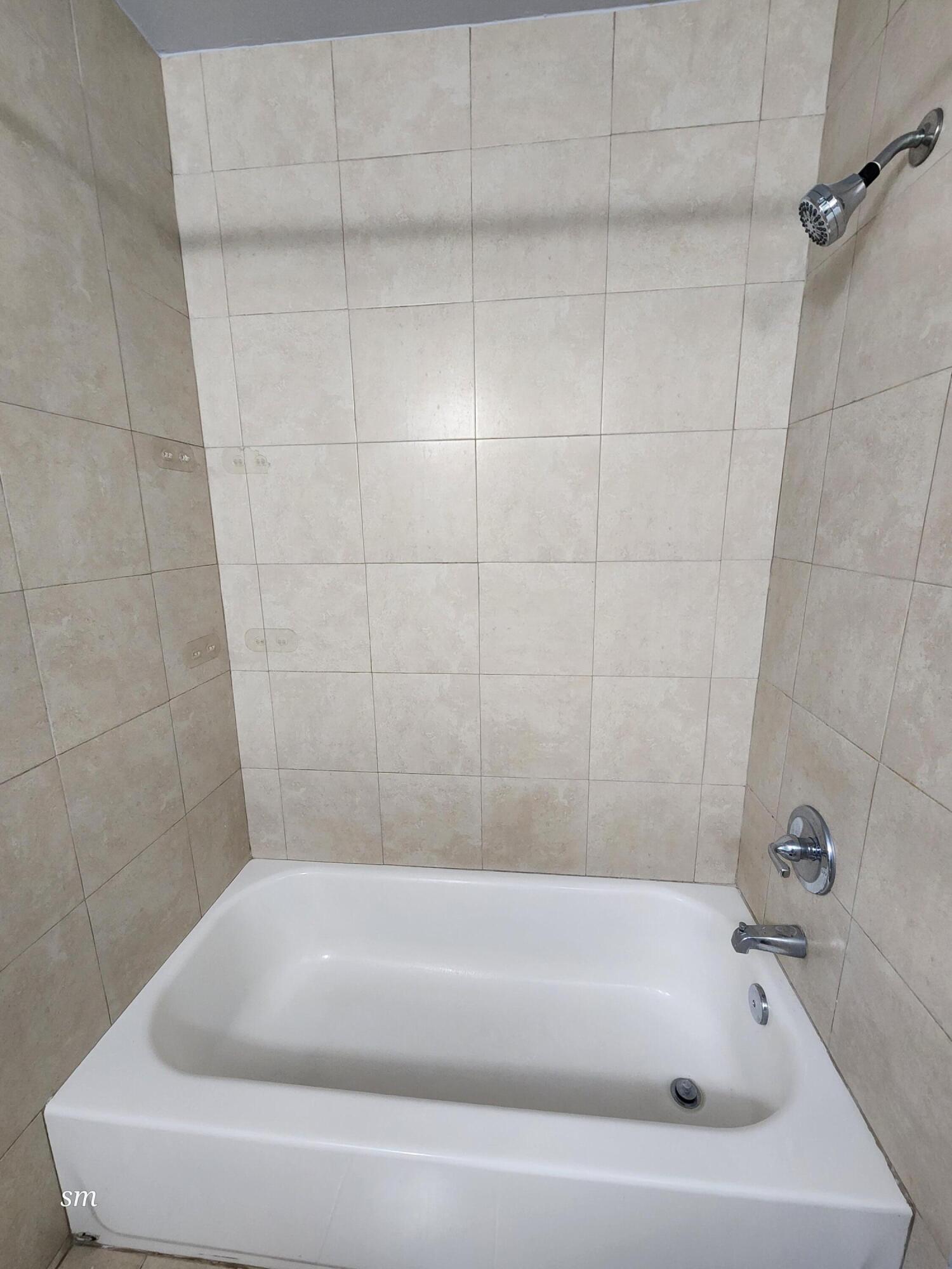 WESTVIEW CONDOMINIUM NO TWO - Residential Lease