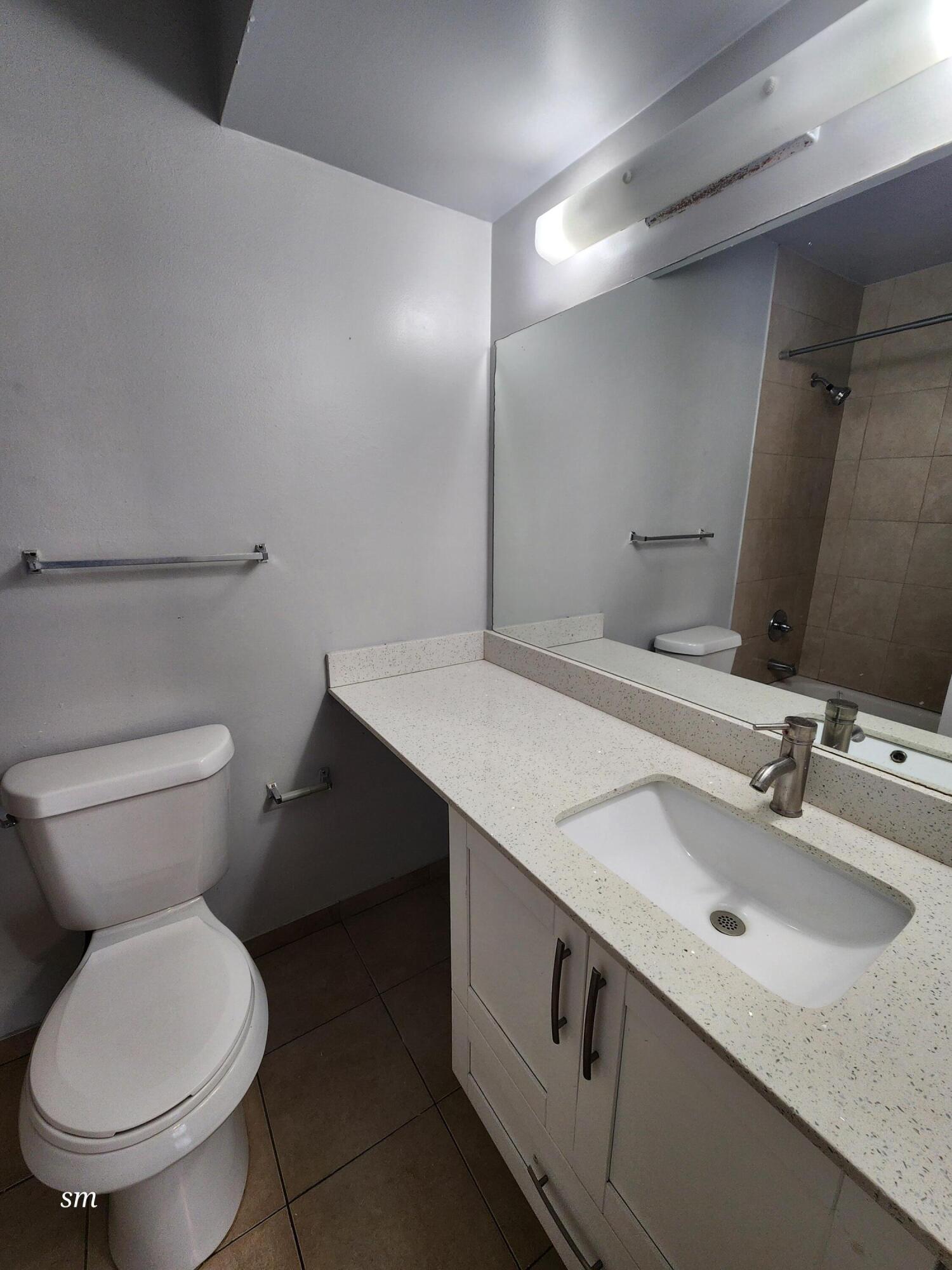 WESTVIEW CONDOMINIUM NO TWO - Residential Lease