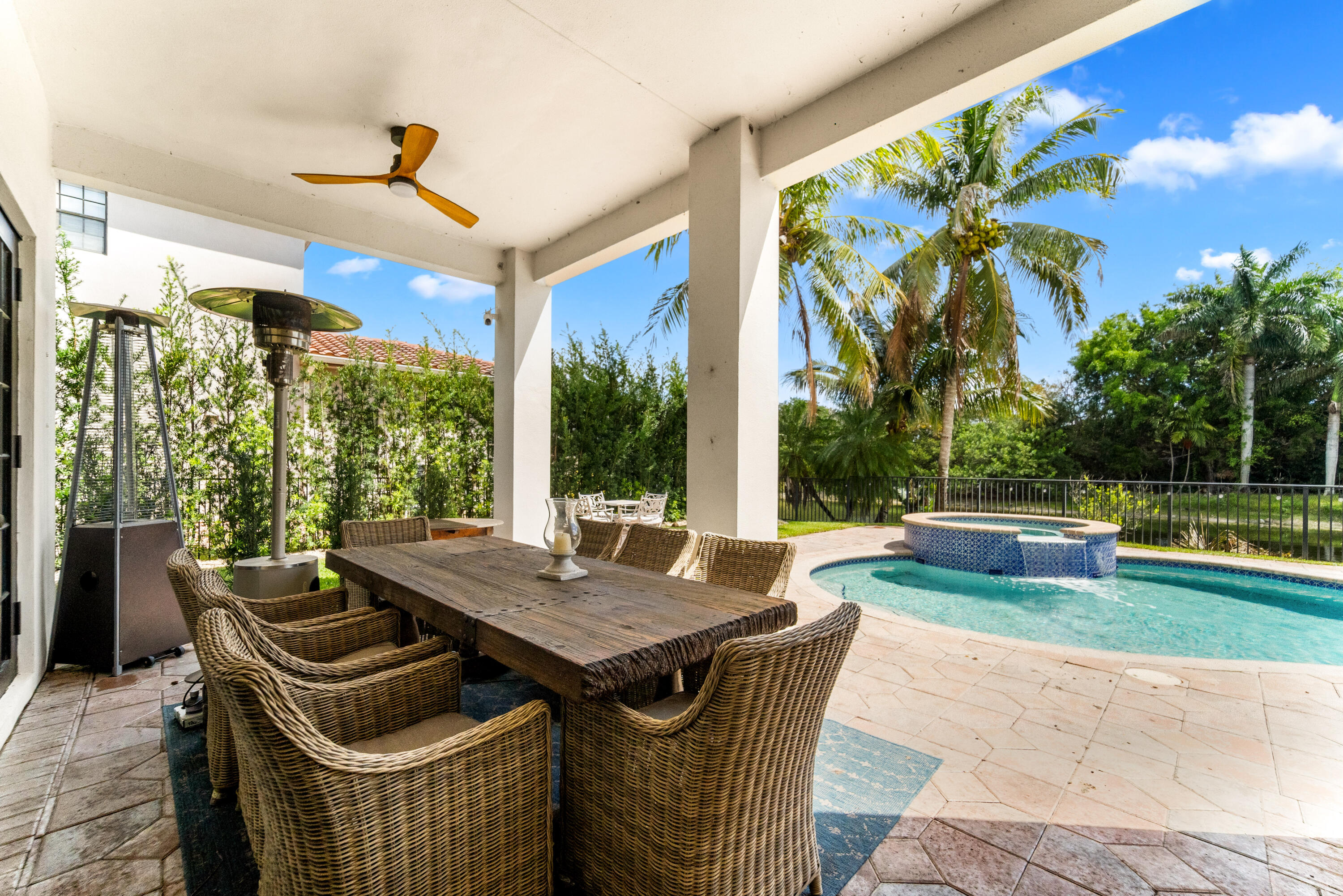 PARKLAND ESTATES 174 69 - Residential