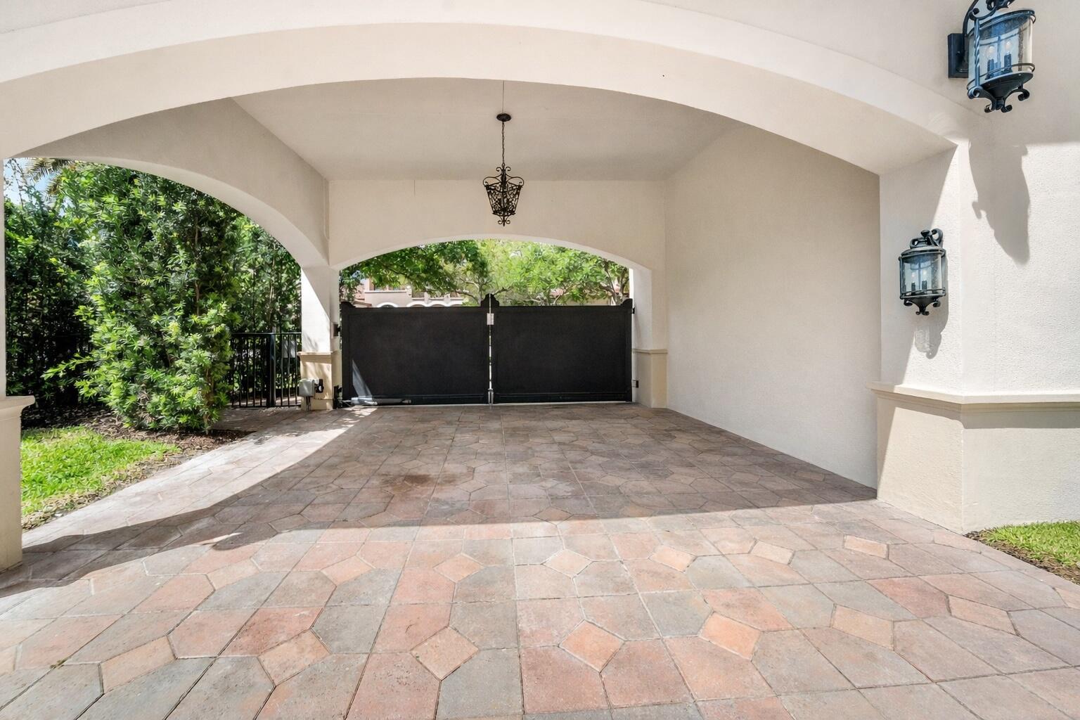 PARKLAND ESTATES 174 69 - Residential