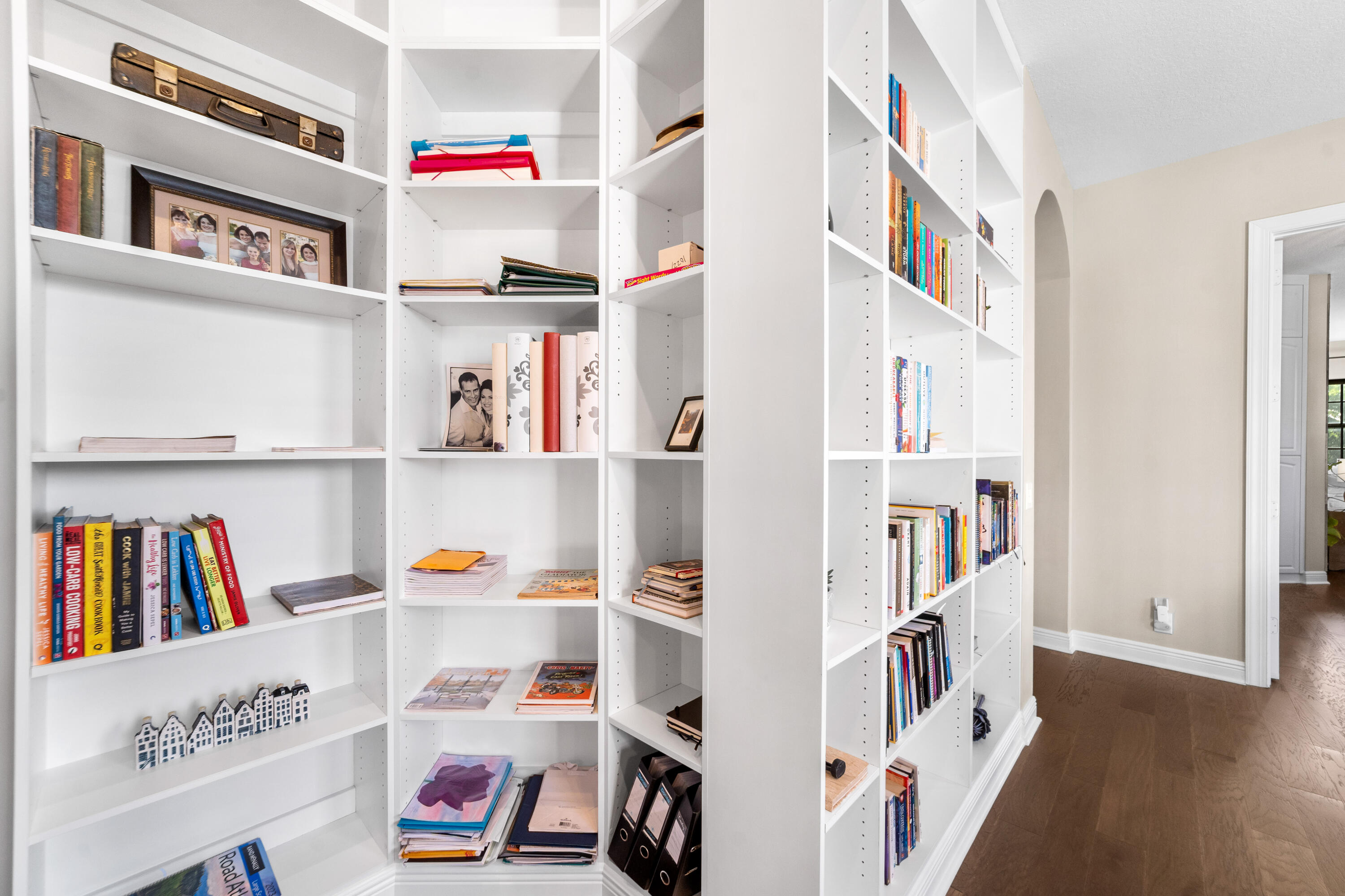 PARKLAND ESTATES 174 69 - Residential