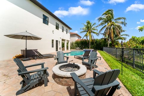 Tiny photo for 10221 Majestic Trail, Parkland, FL 33076 (MLS # B26009573)