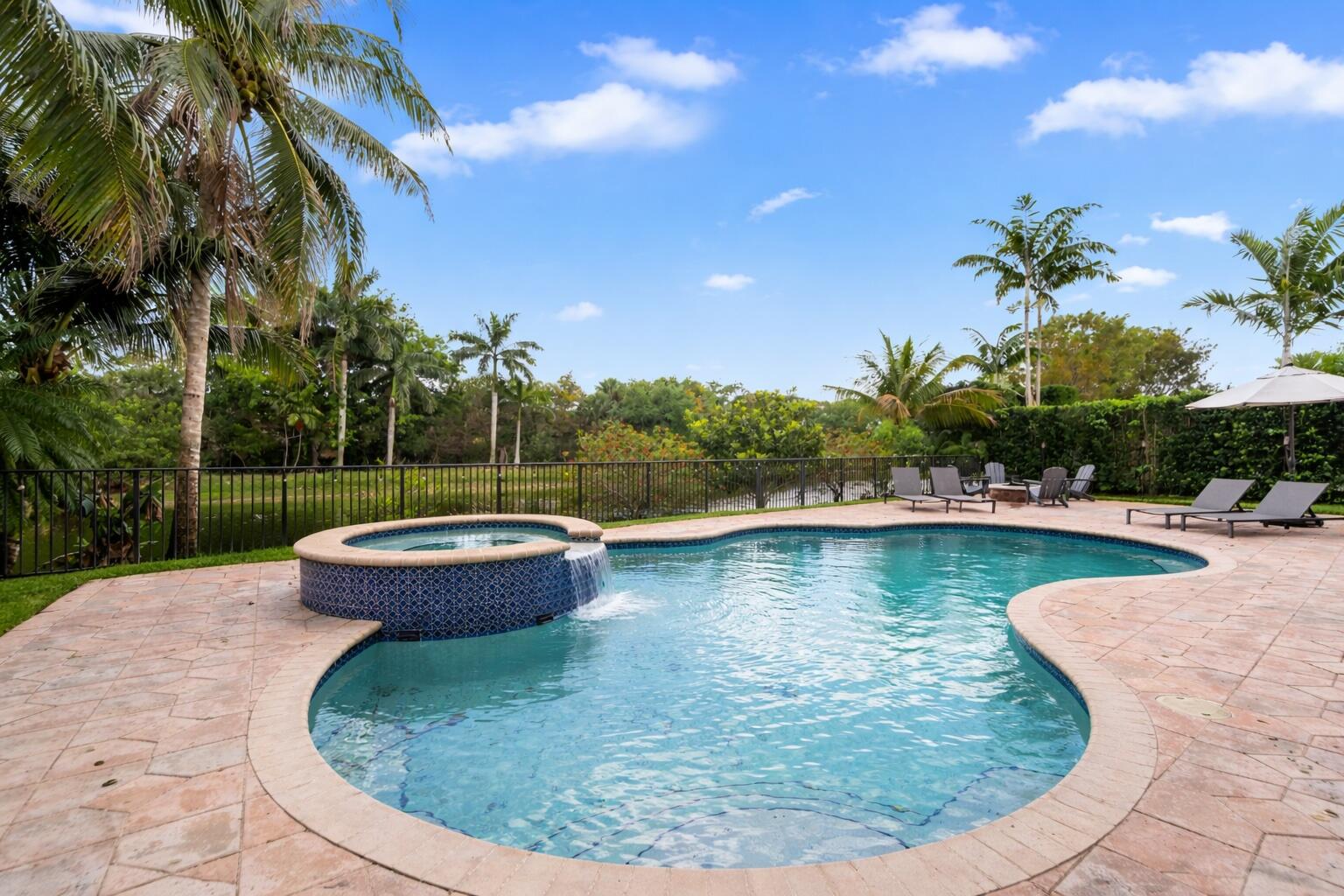 PARKLAND ESTATES 174 69 - Residential