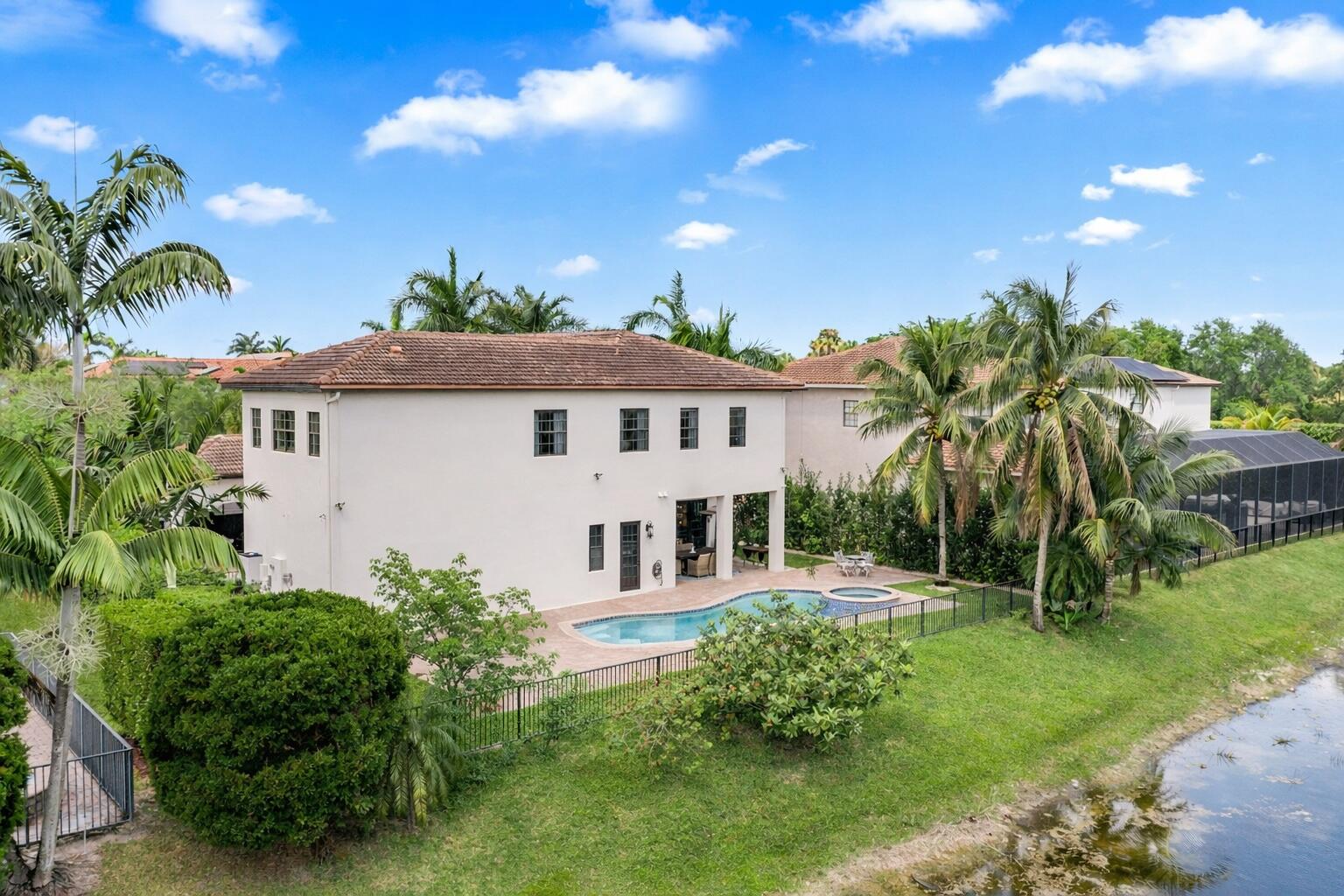 PARKLAND ESTATES 174 69 - Residential