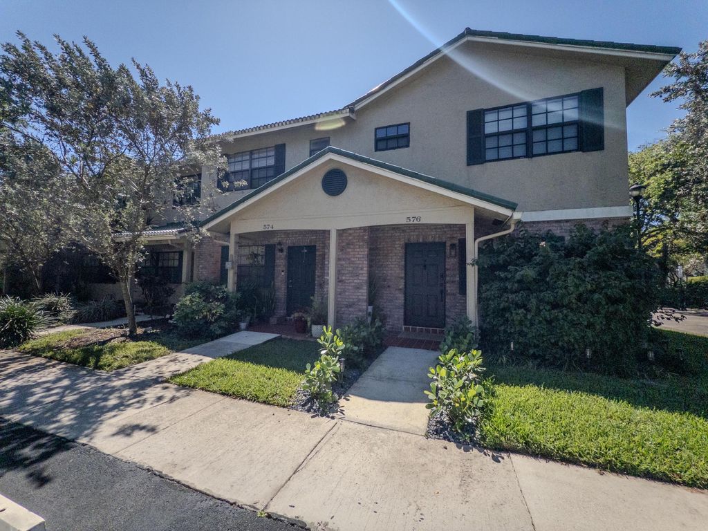 Photo of 576 Westree Lane, Plantation, FL 33324 (MLS # B26005945)