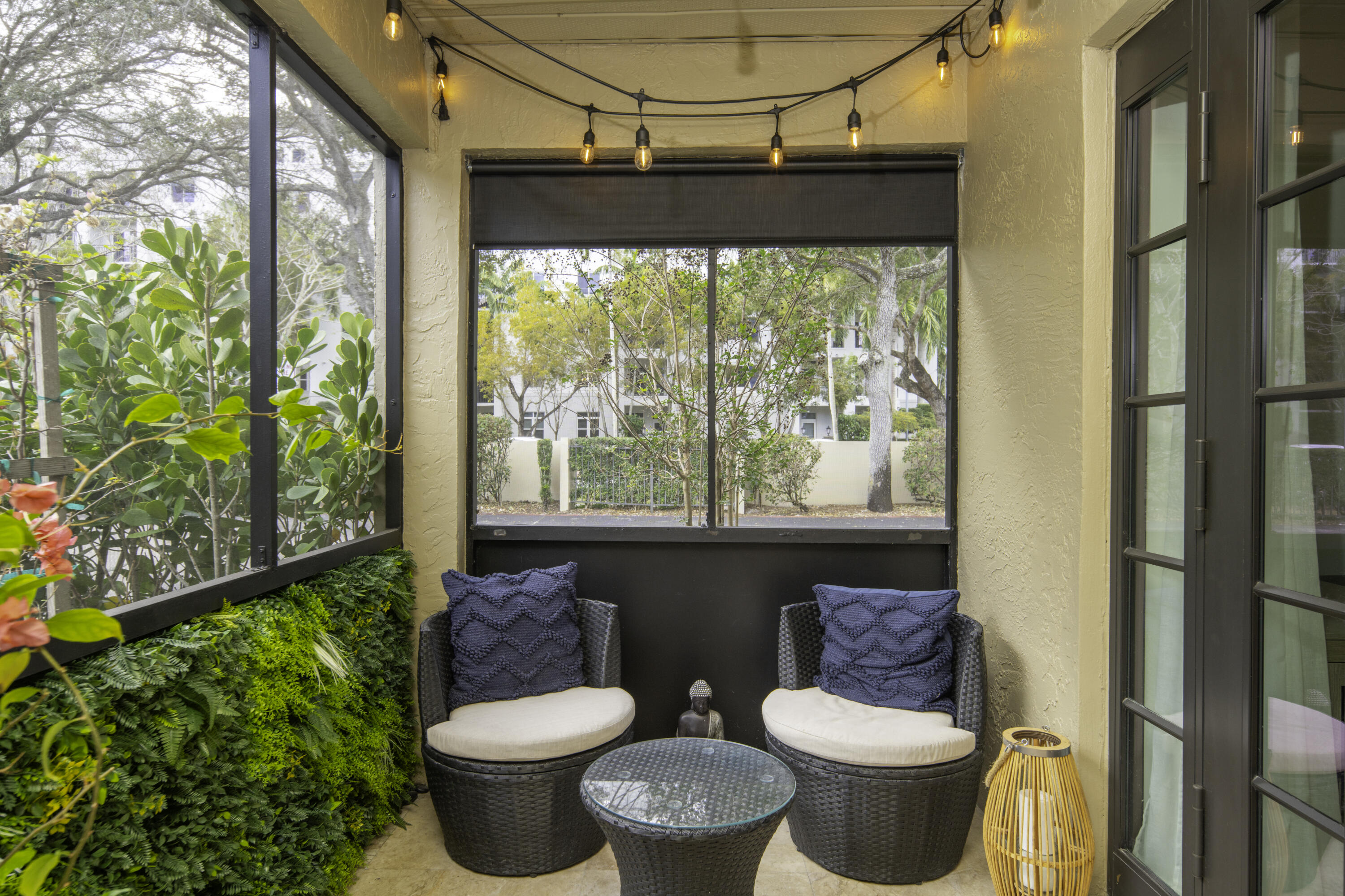 VILLAGE TOWNHOUSES-JACARANDA - Residential Lease