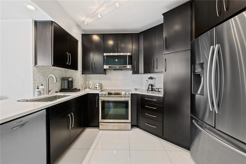 Waverly At Las Olas Condo - Residential