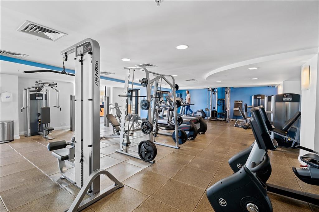 Waverly At Las Olas Condo - Residential