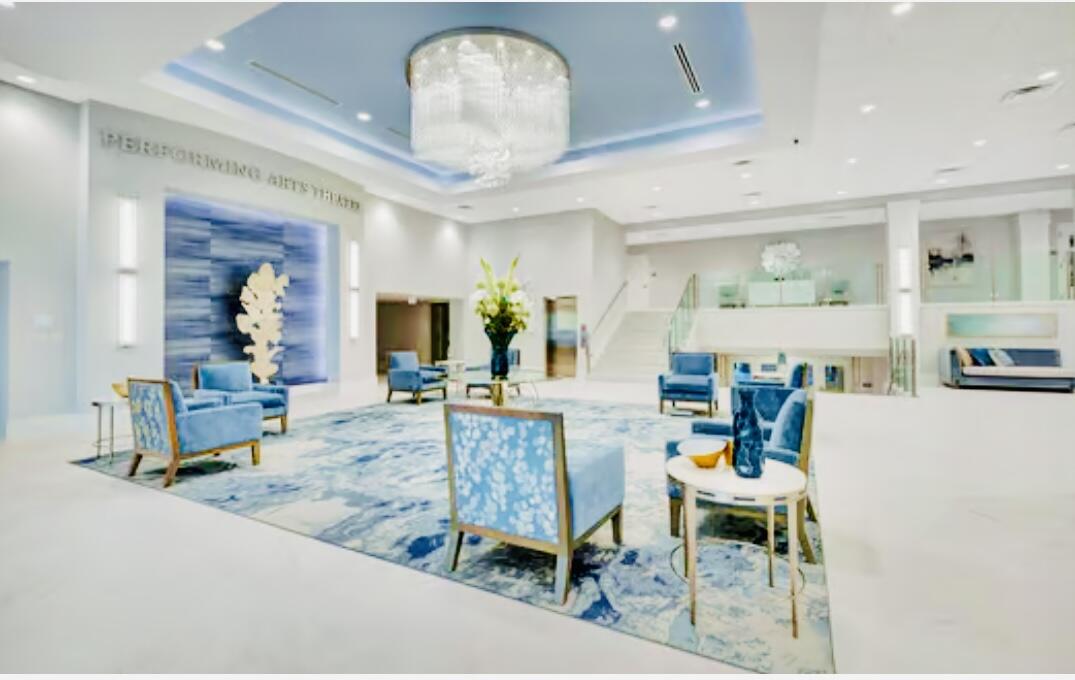 HUNTINGTON POINTE - Residential