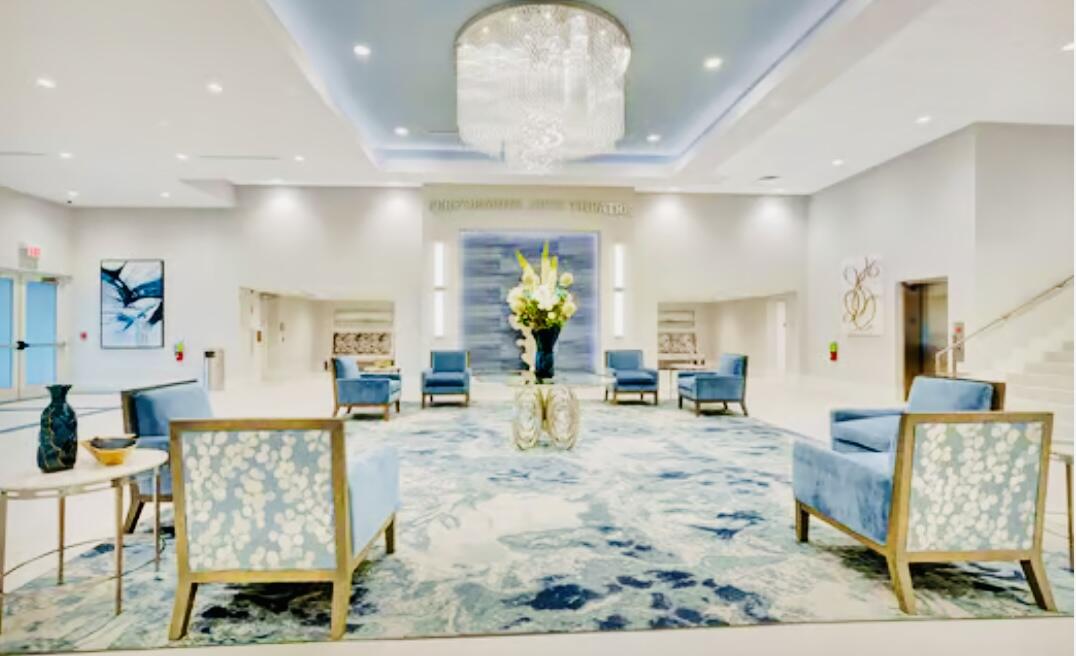 HUNTINGTON POINTE - Residential