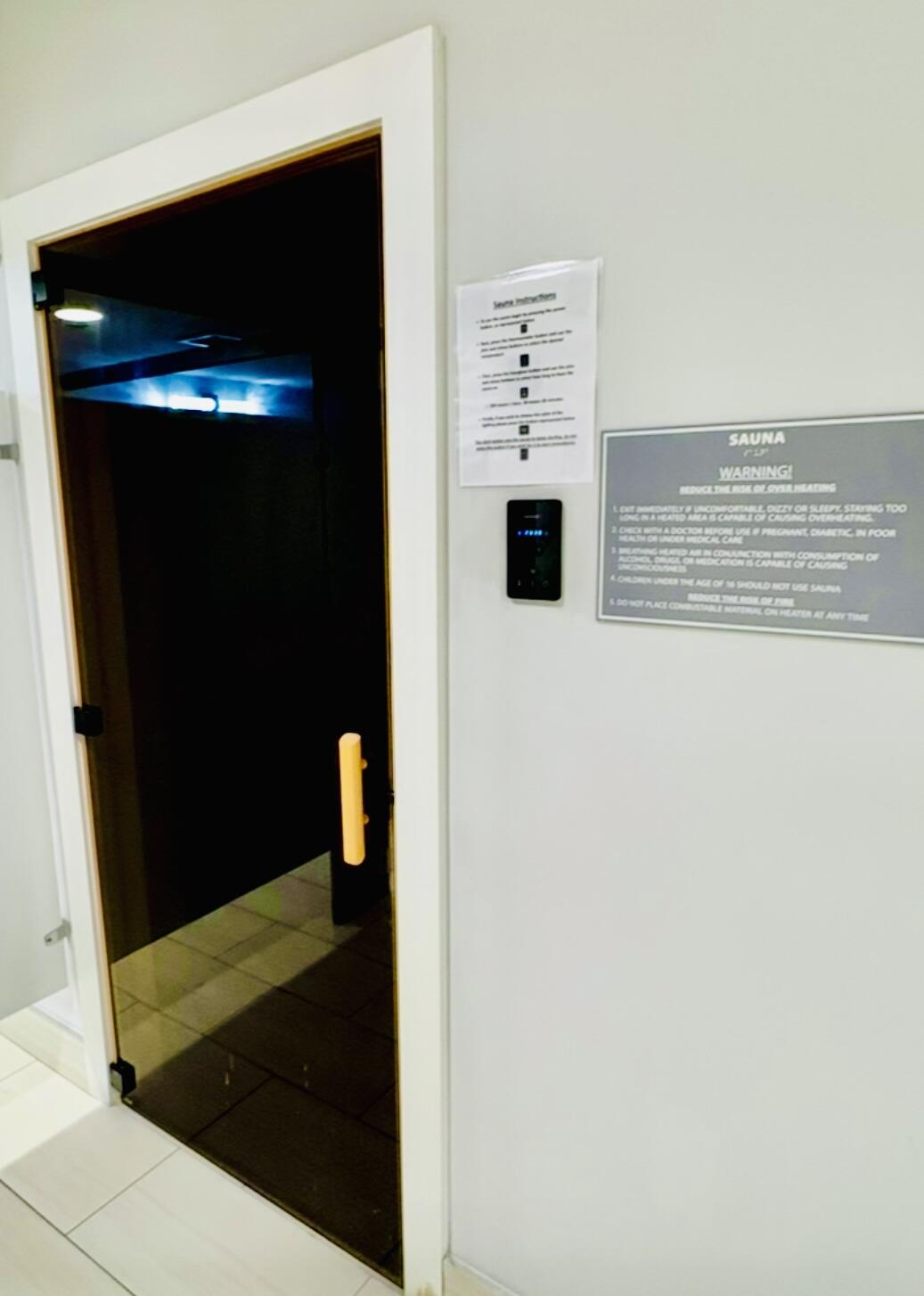 HUNTINGTON POINTE - Residential