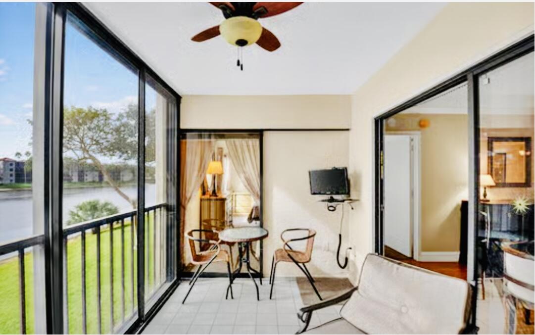 HUNTINGTON POINTE - Residential