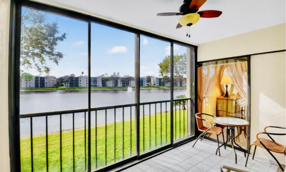 HUNTINGTON POINTE - Residential