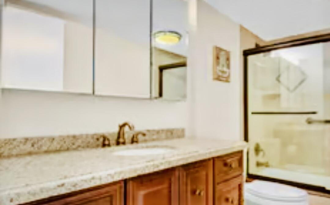 HUNTINGTON POINTE - Residential