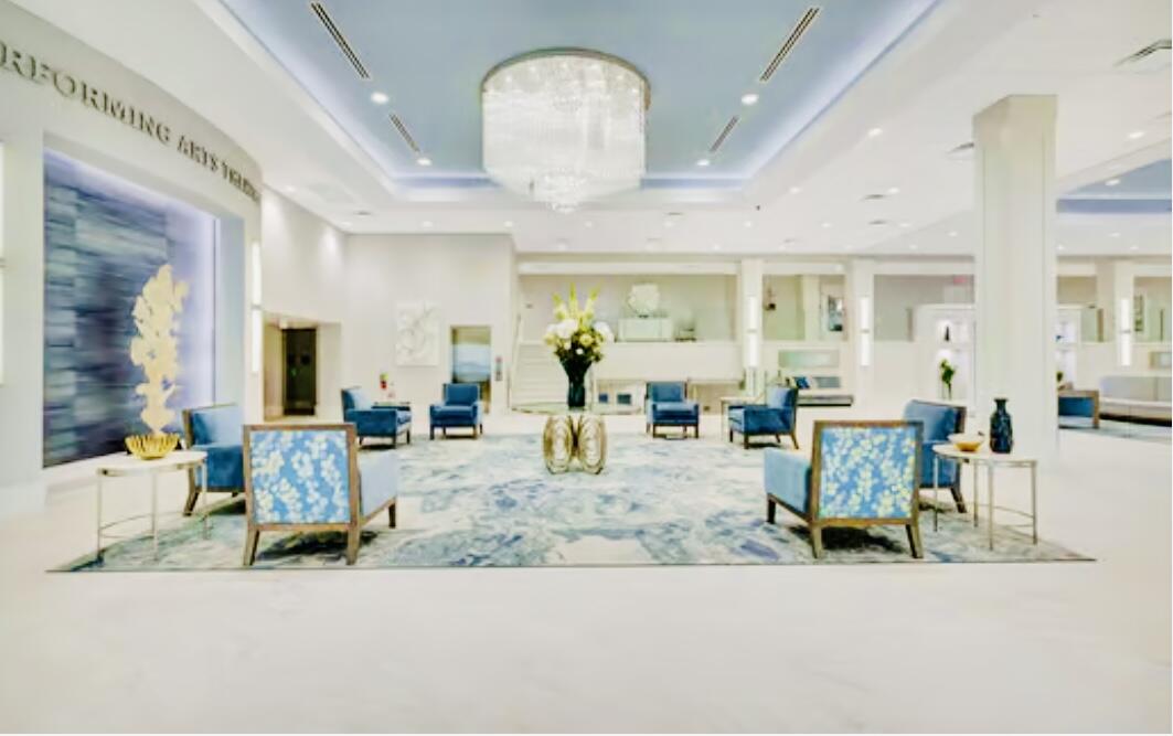 HUNTINGTON POINTE - Residential