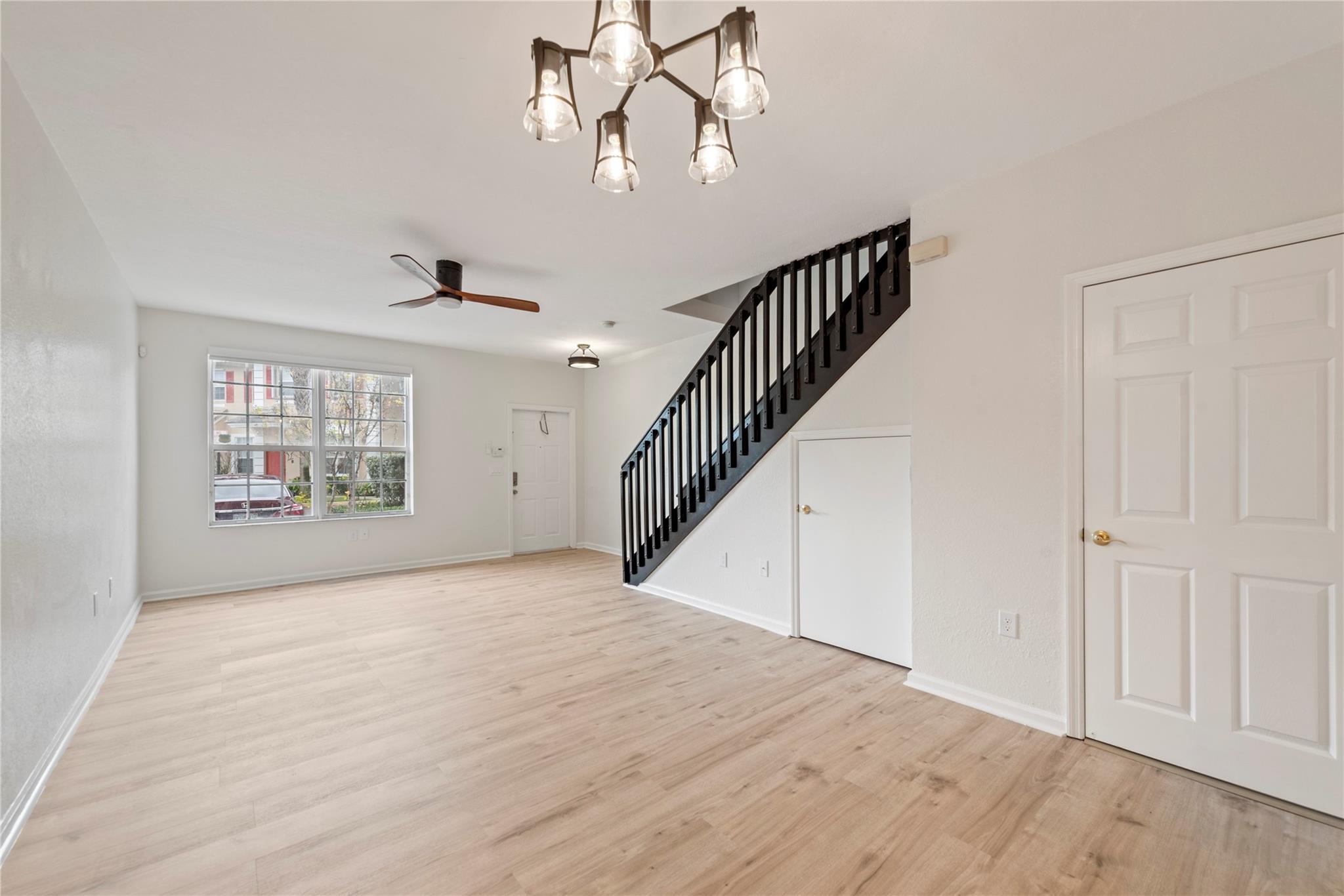 PARK PLACE AT PLANTA - Residential