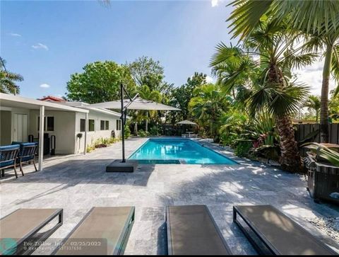2633 NE 3rd Ave Wilton Manors FL 33334