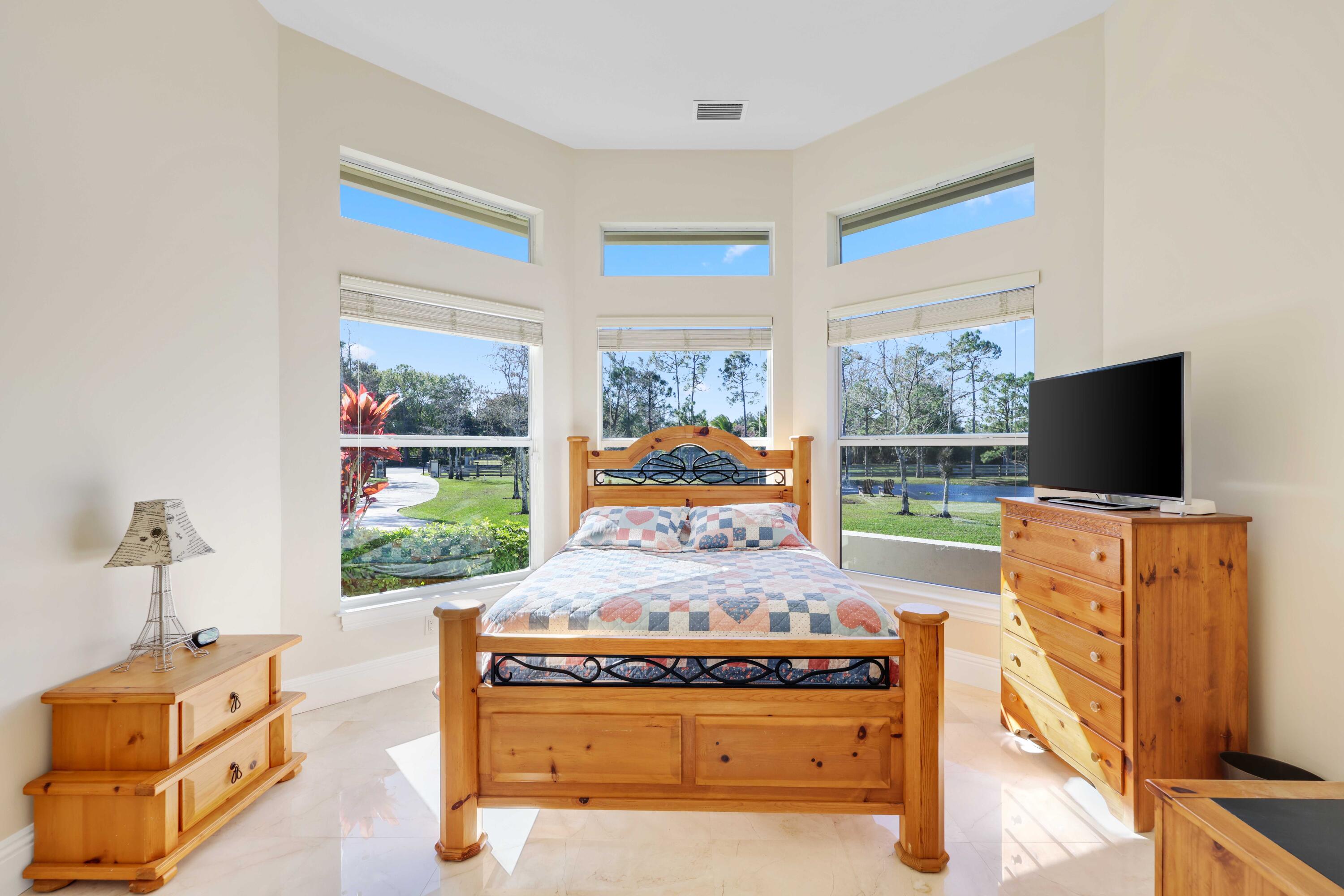 HOMELAND - Residential