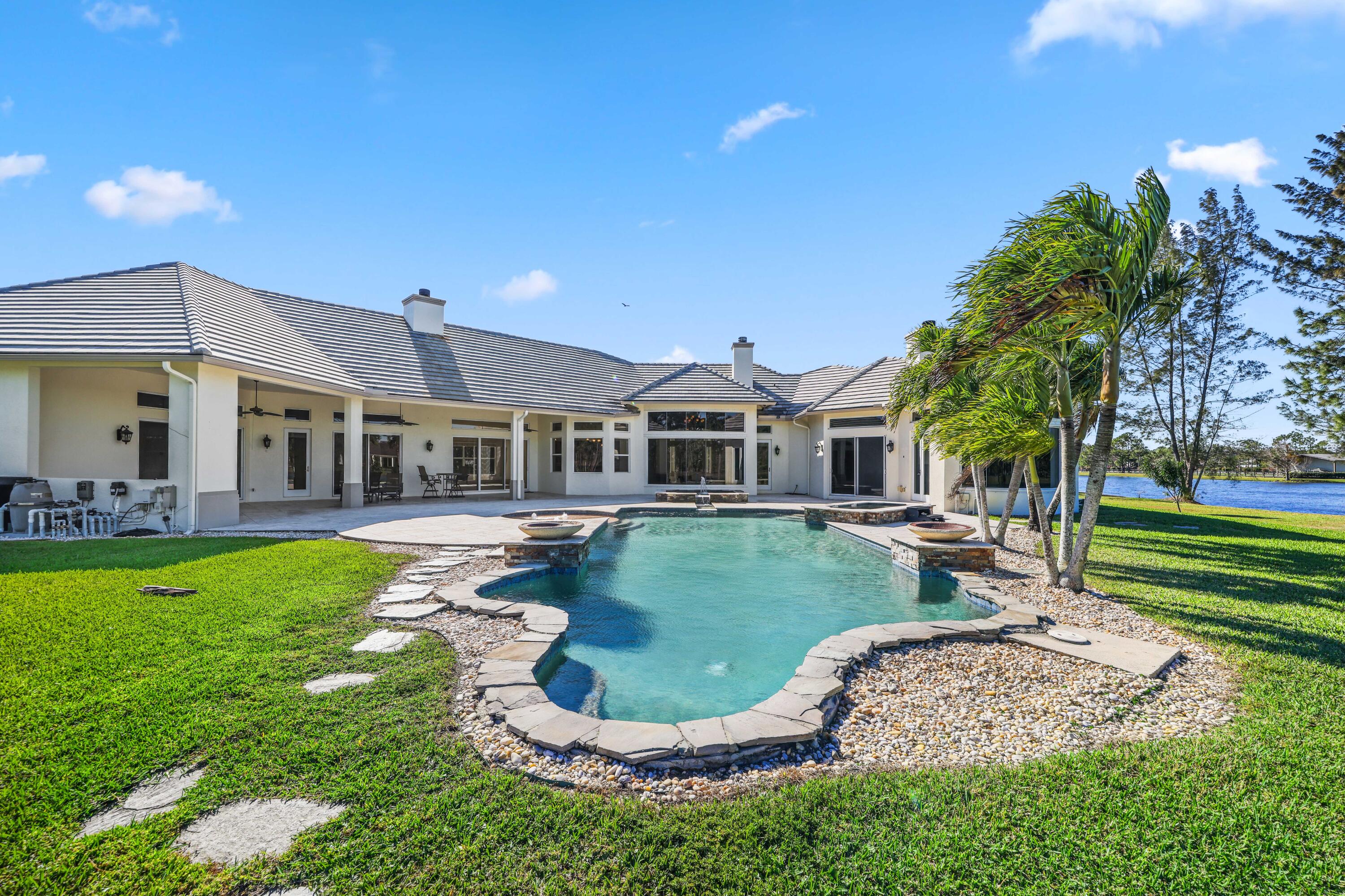 HOMELAND - Residential