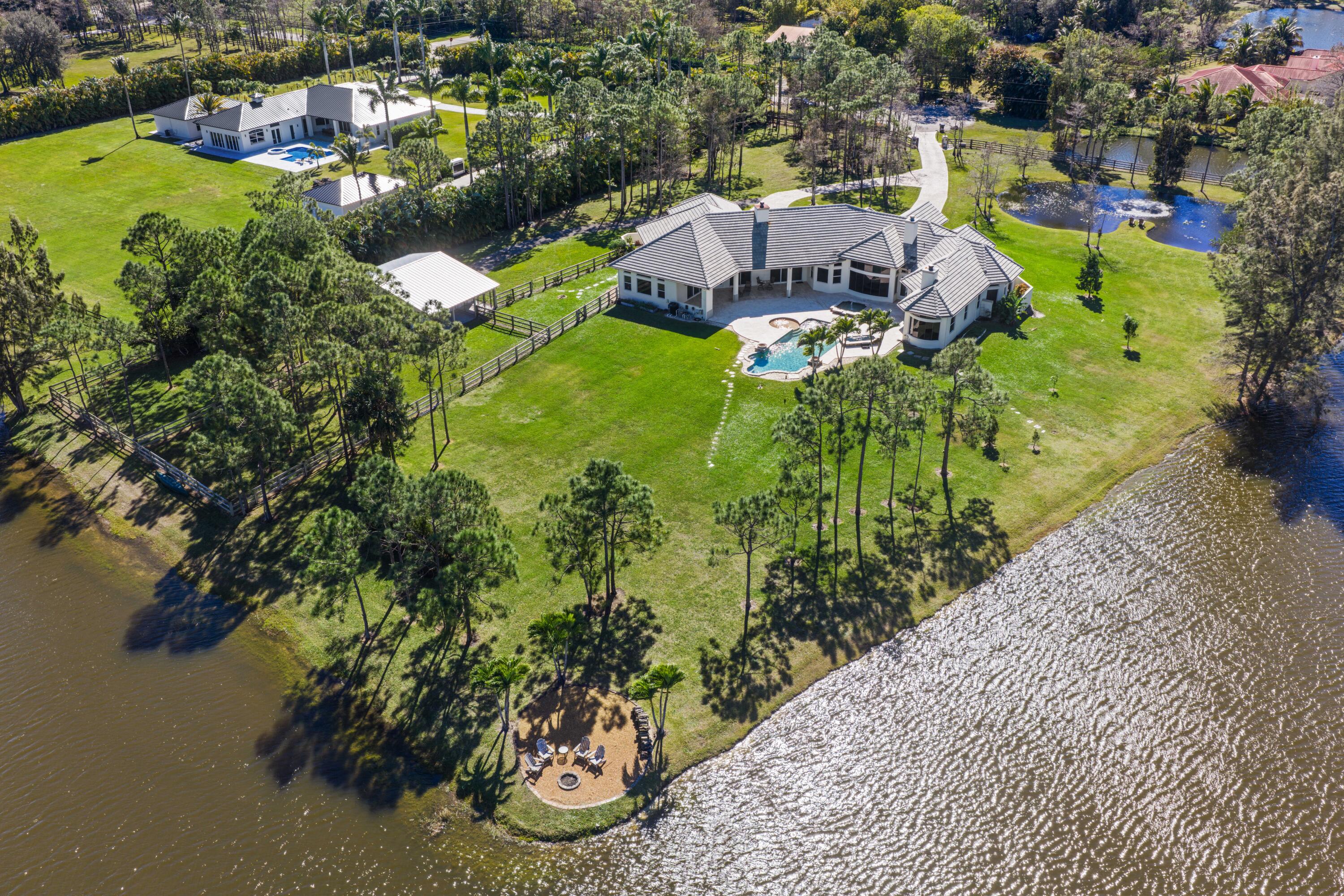 11581 Manatee Terrace