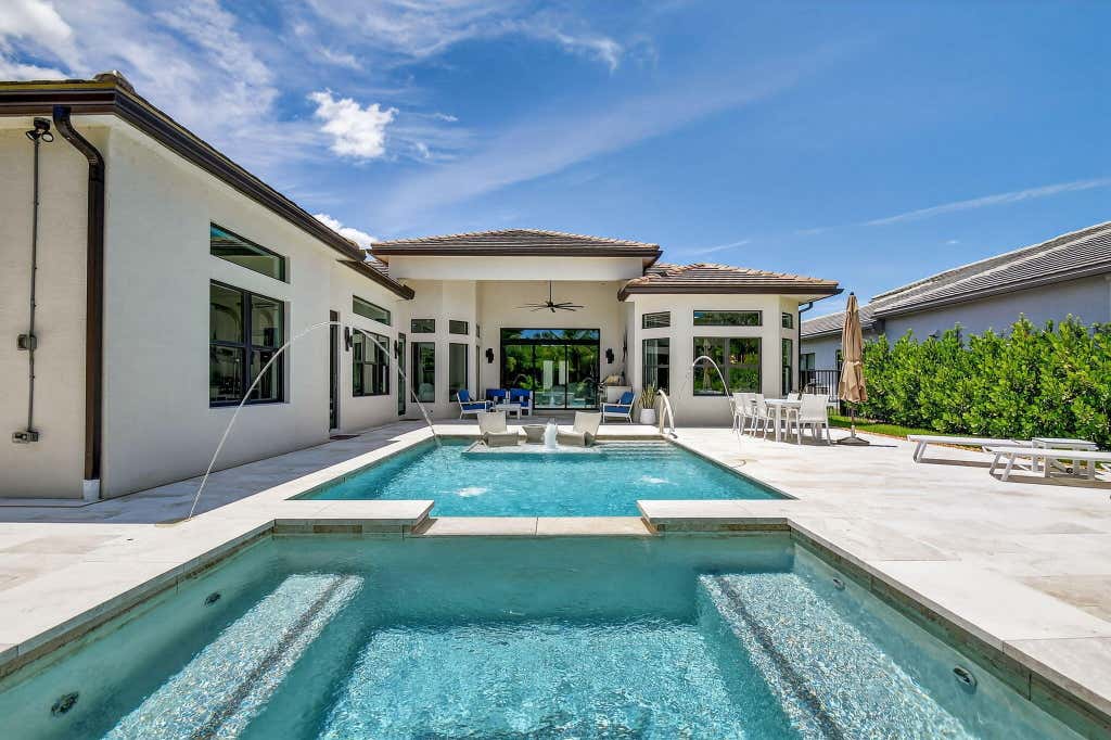 Photo of 11158 Glen Orchard Lane, Boynton Beach, FL 33473 (MLS # B26045522)