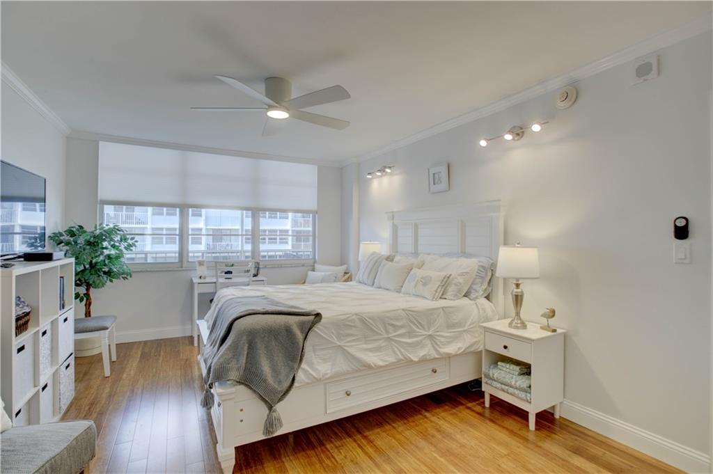 EAST POINT TOWERS - Residential