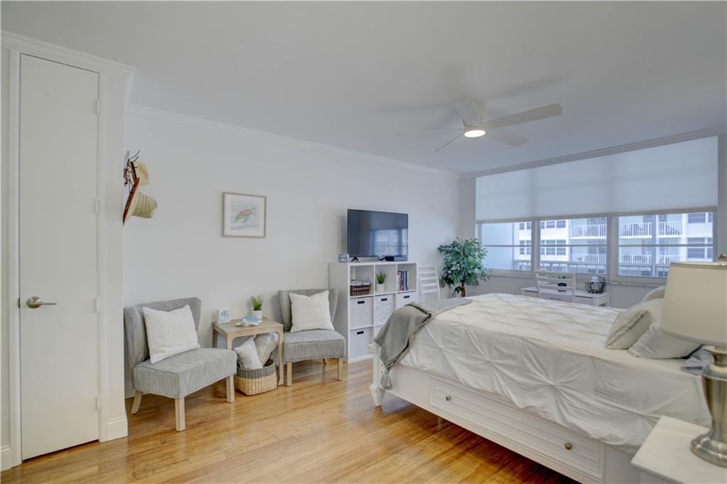 EAST POINT TOWERS - Residential