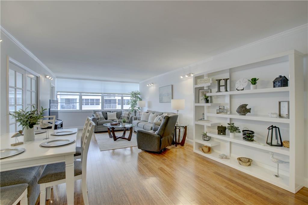 EAST POINT TOWERS - Residential