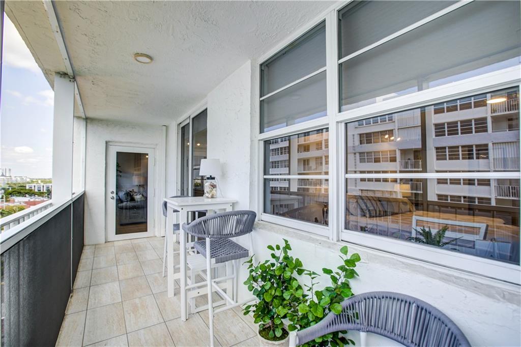 EAST POINT TOWERS - Residential