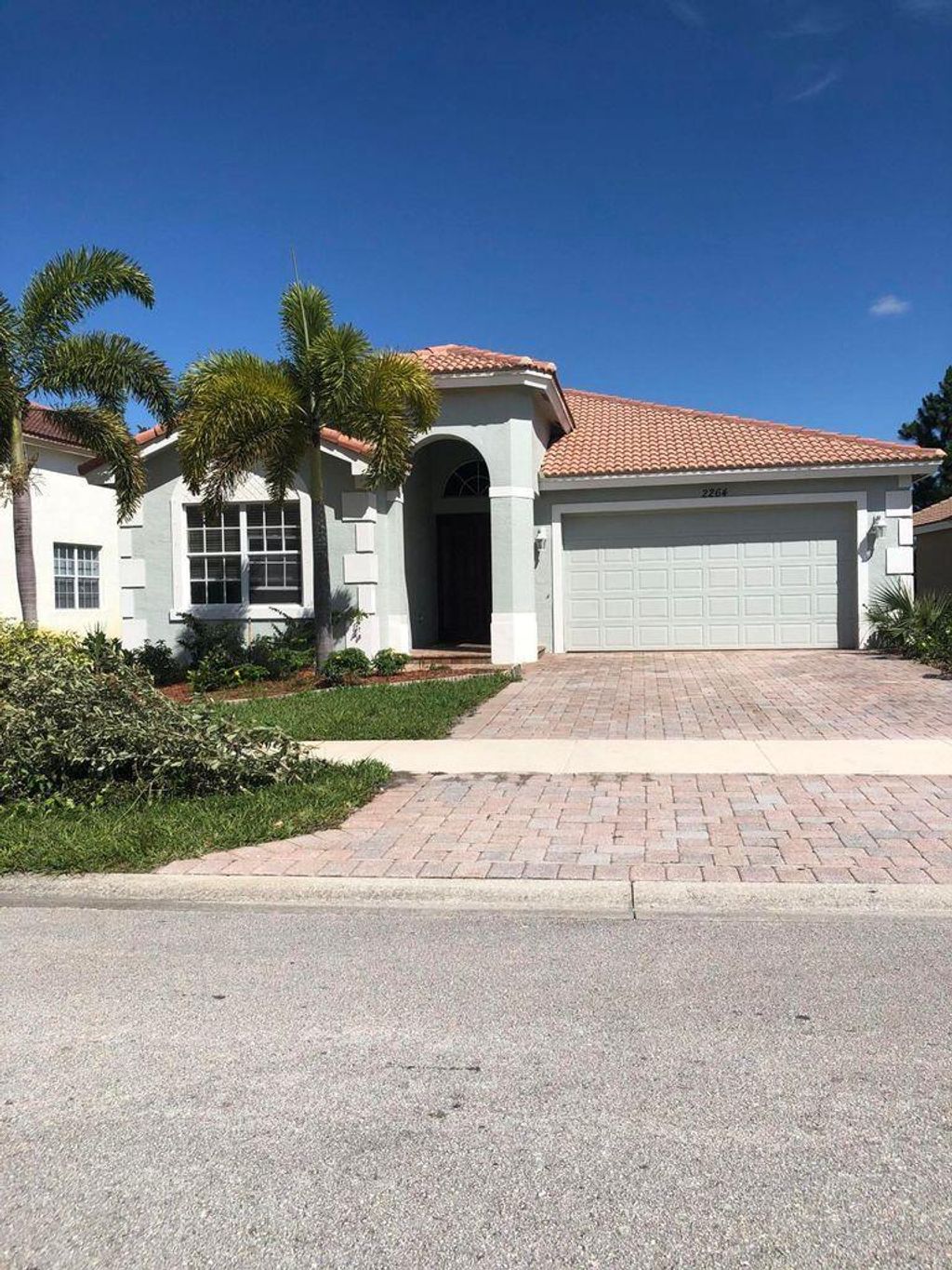 Photo of 2264 SW Newport Isles Boulevard, Port Saint Lucie, FL 34953 (MLS # R11062279)