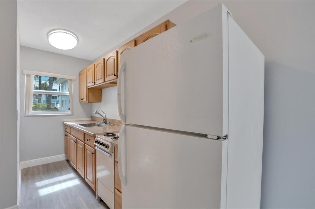 FRENCH LEAVE WEST CONDO - Residential Lease