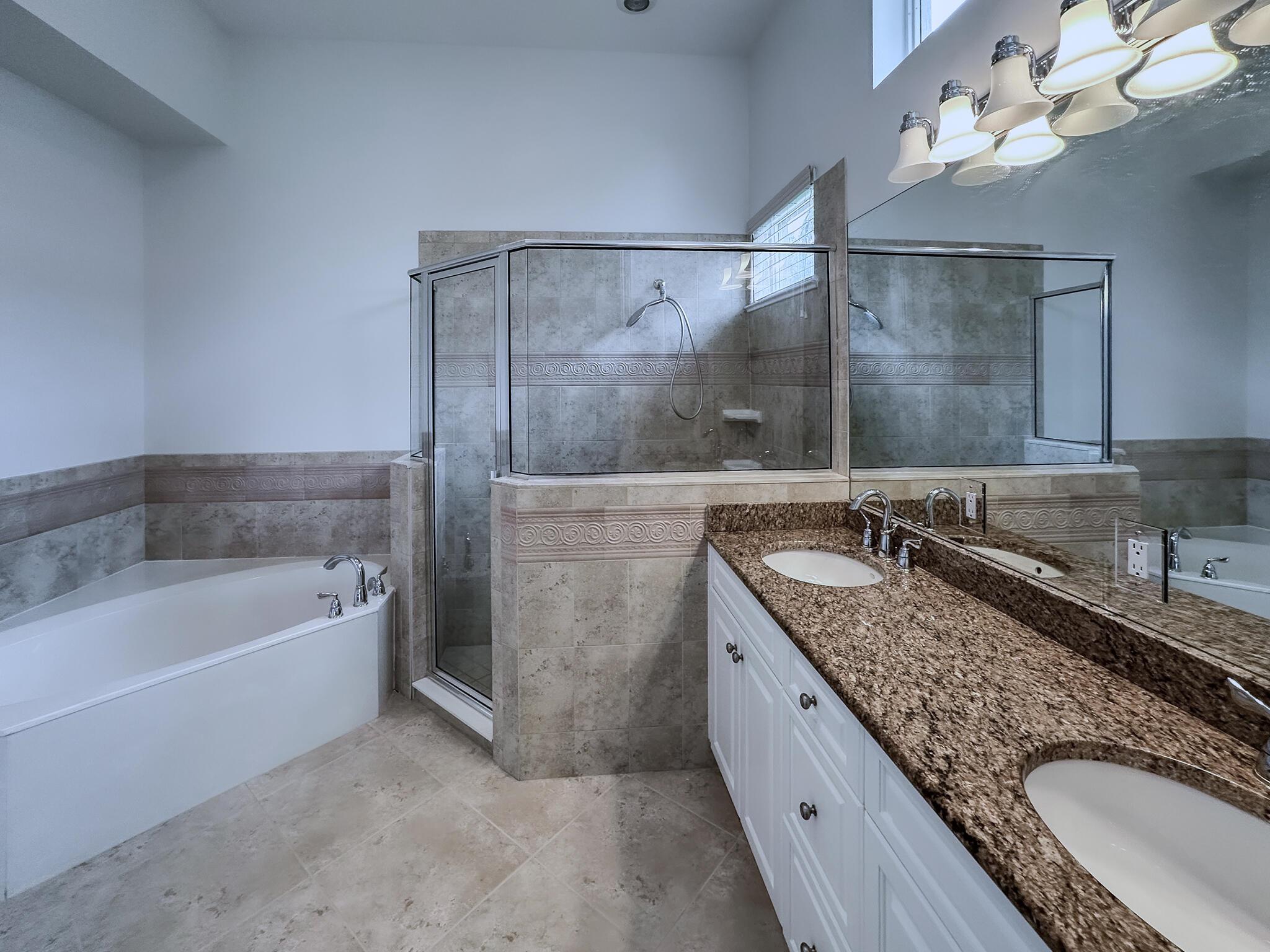 RIVERWIND - Residential