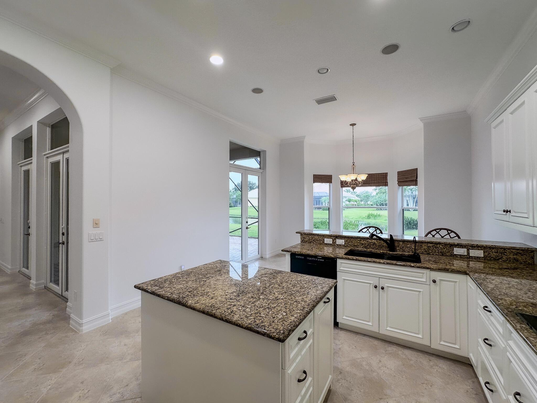 RIVERWIND - Residential